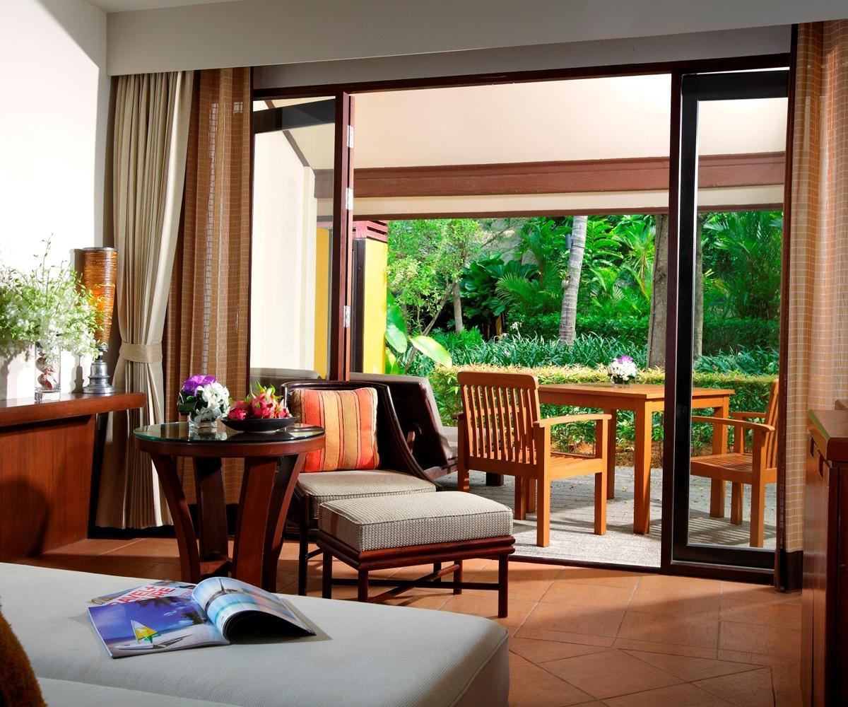 Resor Paradox Phuket